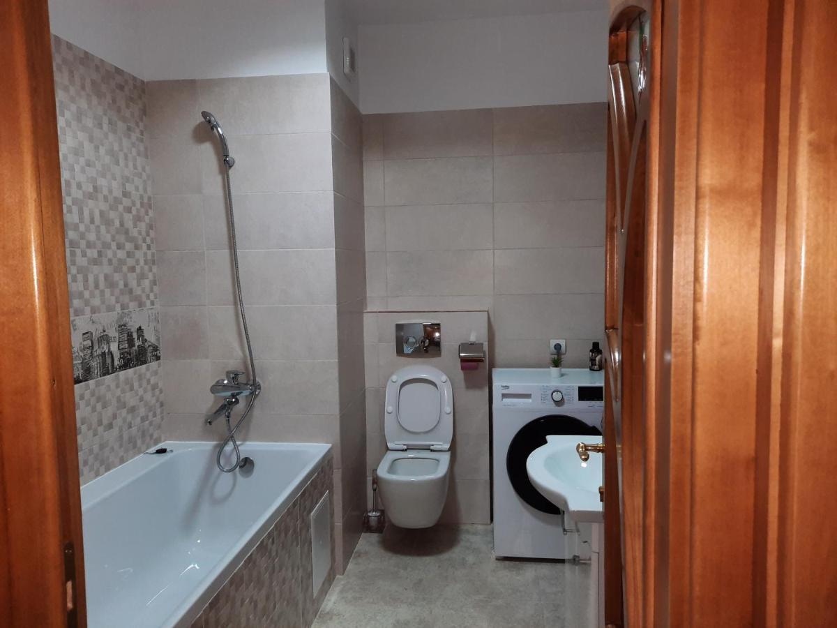 Jeni' S Apartament Köstence Dış mekan fotoğraf