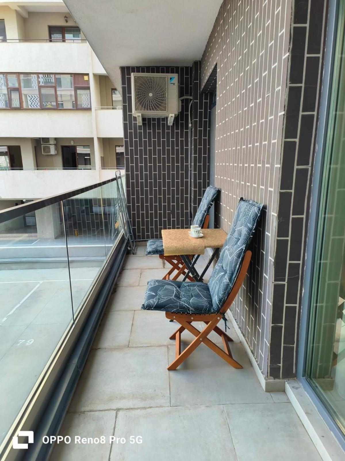 Jeni' S Apartament Köstence Dış mekan fotoğraf